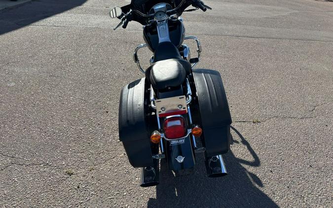 2006 Harley-Davidson® ROAD KING CUSTOM (FLHRSI)