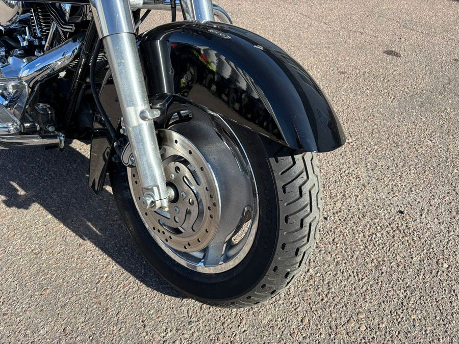 2006 Harley-Davidson® ROAD KING CUSTOM (FLHRSI)