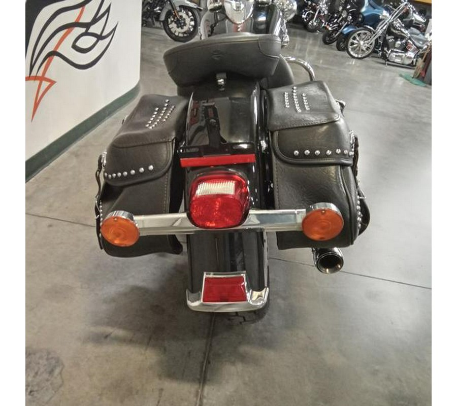 2009 Harley-Davidson® FLSTC - Heritage Softail®