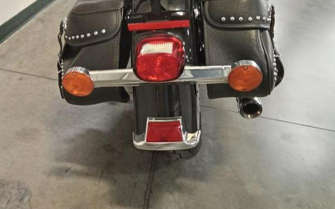 2009 Harley-Davidson® FLSTC - Heritage Softail®