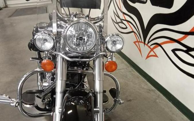 2009 Harley-Davidson® FLSTC - Heritage Softail®