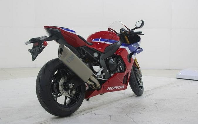 2026 Honda CBR1000RR-R Fireblade SP