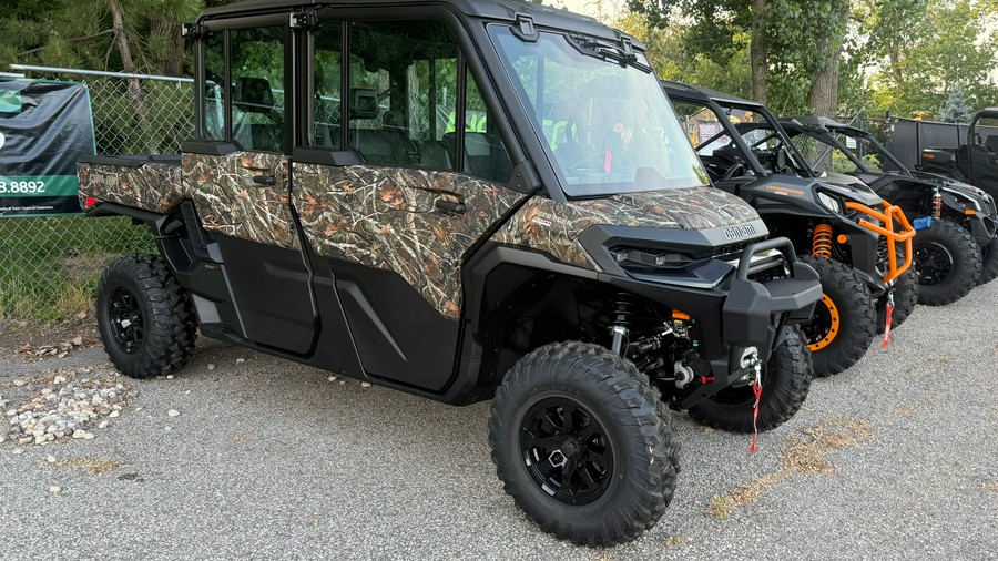2026 Can-Am Defender MAX XT CAB HD11