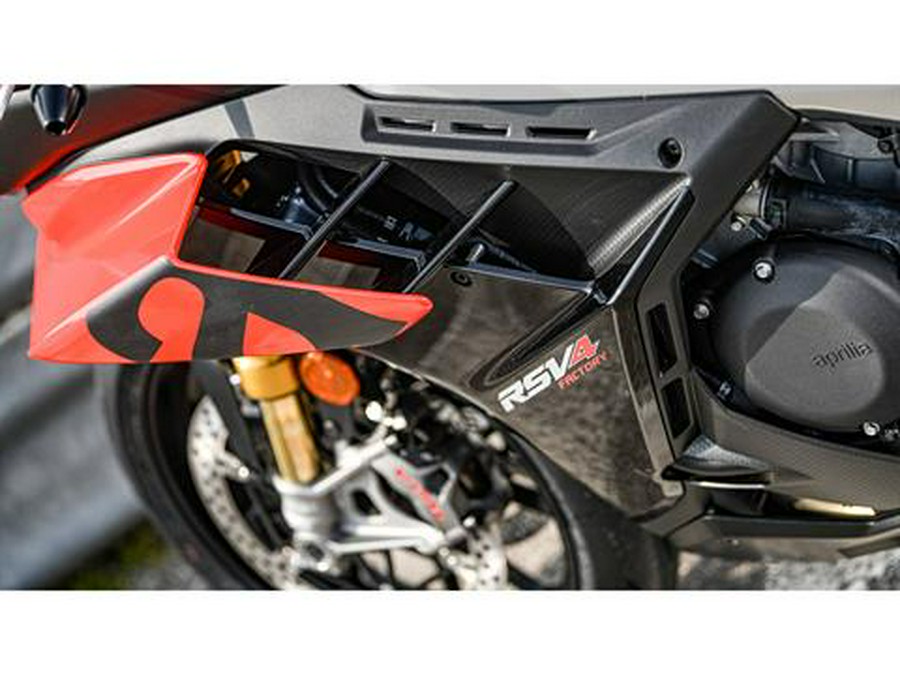 2022 Aprilia RSV4 1100 Factory