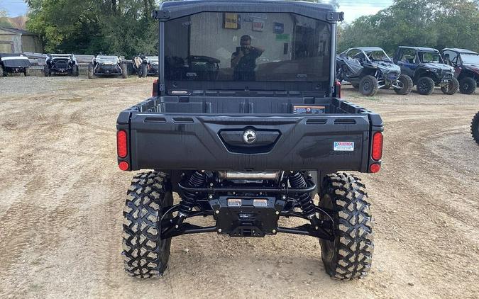 2025 Can-Am™ Defender Limited HD10