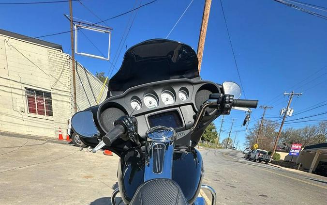 2022 Harley-Davidson Street Glide FLHX