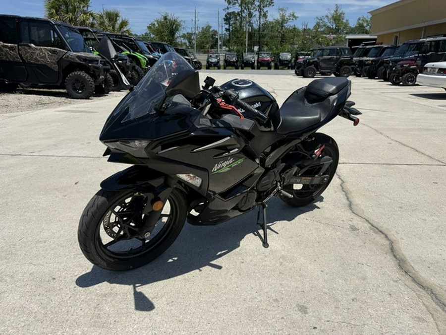 2024 Kawasaki Ninja 500 KRT Edition