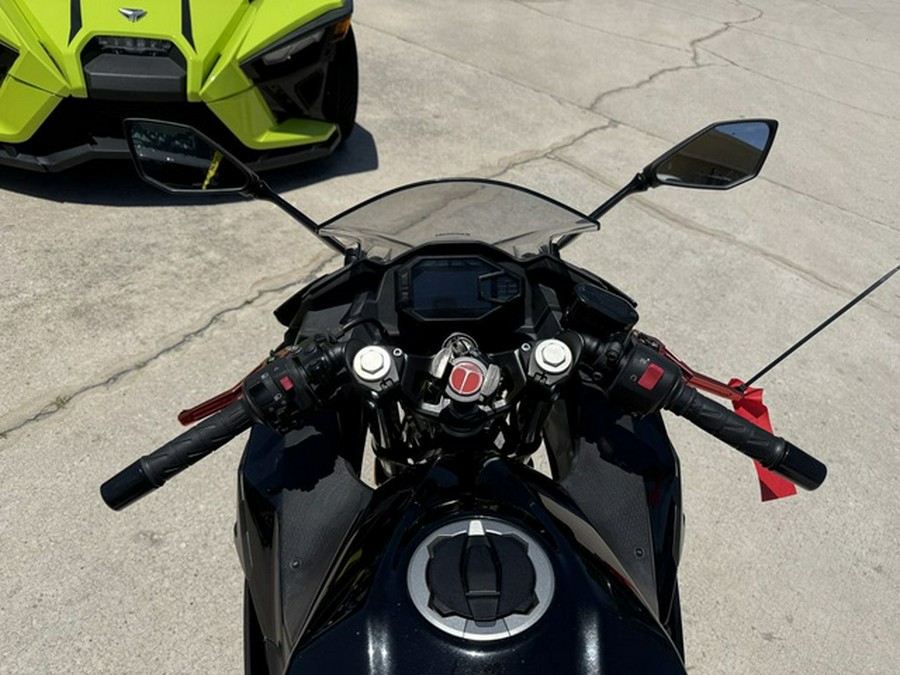 2024 Kawasaki Ninja 500 KRT Edition