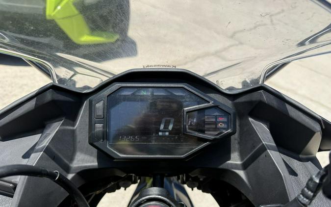 2024 Kawasaki Ninja 500 KRT Edition