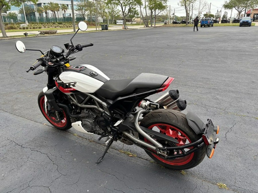 2023 Indian FTR Sport White LightningIndy Red
