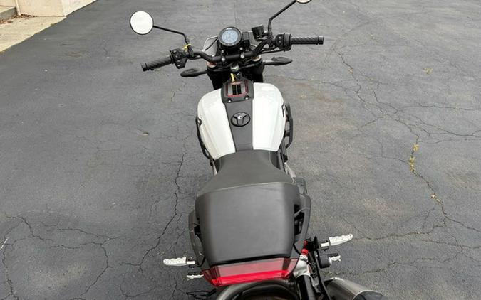 2023 Indian FTR Sport White LightningIndy Red