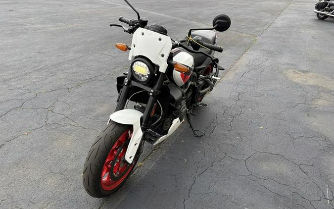 2023 Indian FTR Sport White LightningIndy Red
