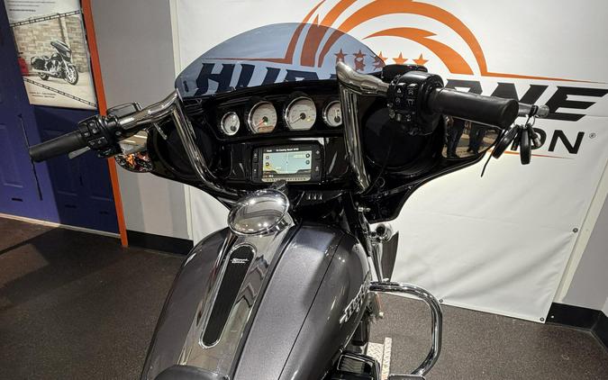 FLHXS 2015 Street Glide Special
