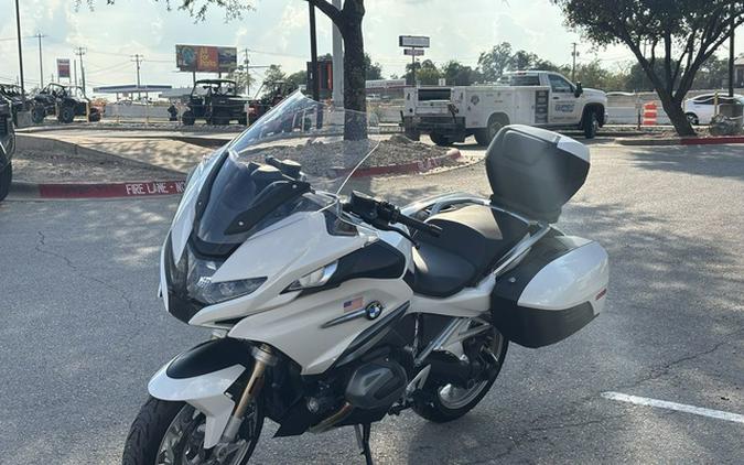2023 BMW R 1250 RT Alpine White