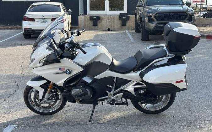 2023 BMW R 1250 RT Alpine White