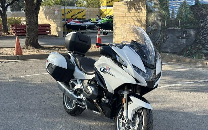 2023 BMW R 1250 RT Alpine White