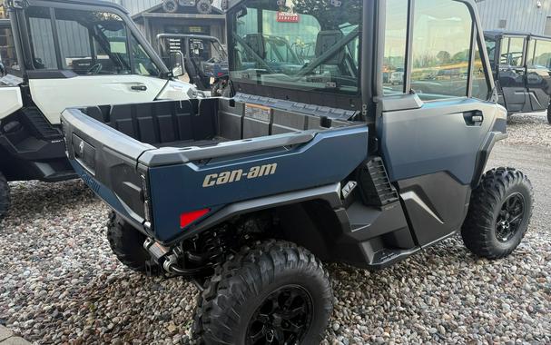 2026 Can-Am Defender XT CAB HD11