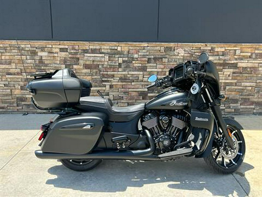 2024 Indian Motorcycle Roadmaster® Dark Horse®