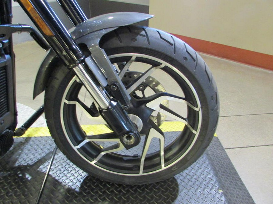 2021 Harley-Davidson® FLSB - Sport Glide™