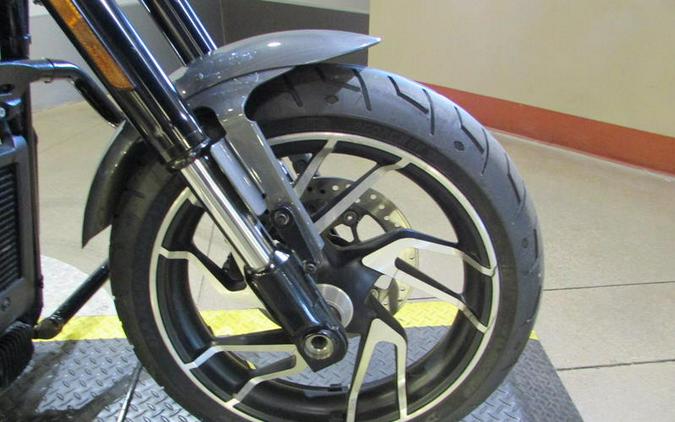 2021 Harley-Davidson® FLSB - Sport Glide™