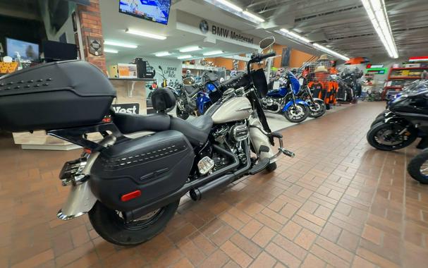 2018 HARLEY Softail Heritage Classic