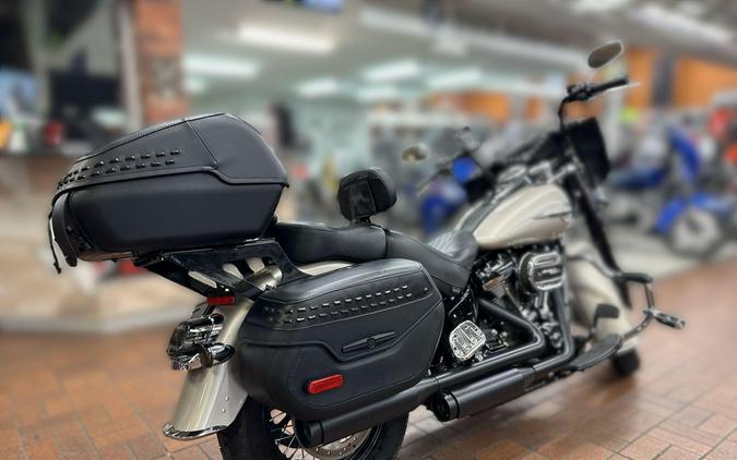 2018 HARLEY Softail Heritage Classic