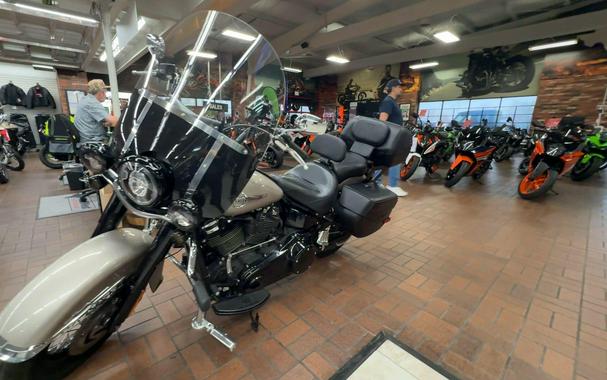 2018 HARLEY Softail Heritage Classic