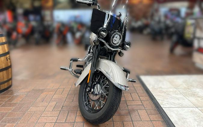 2018 HARLEY Softail Heritage Classic