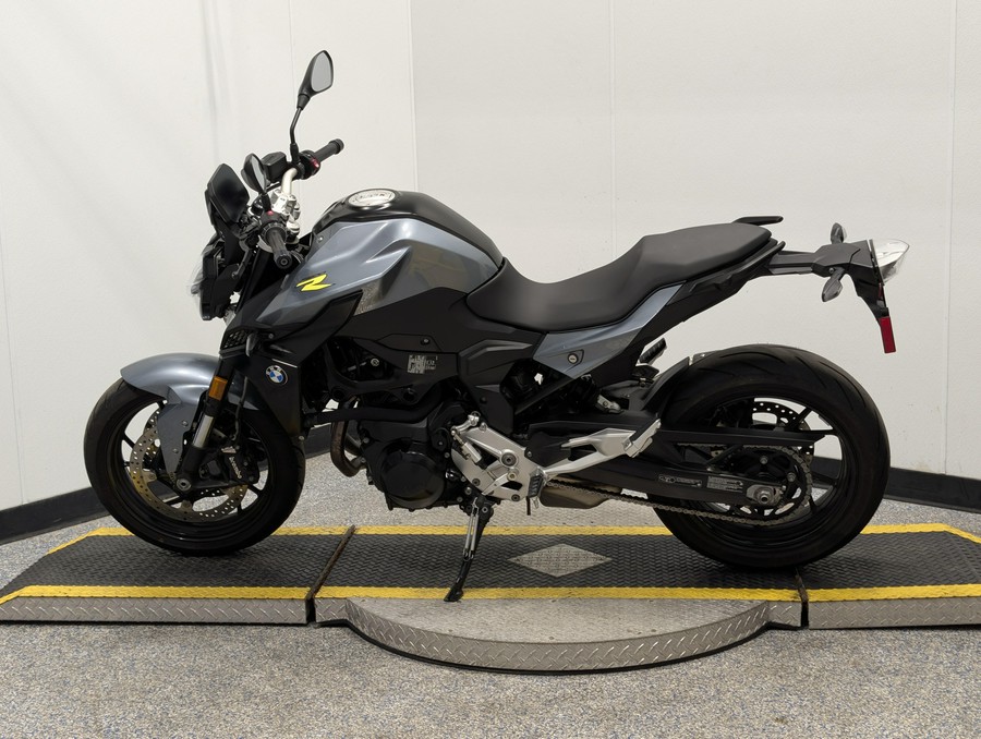 2023 BMW F 900 R