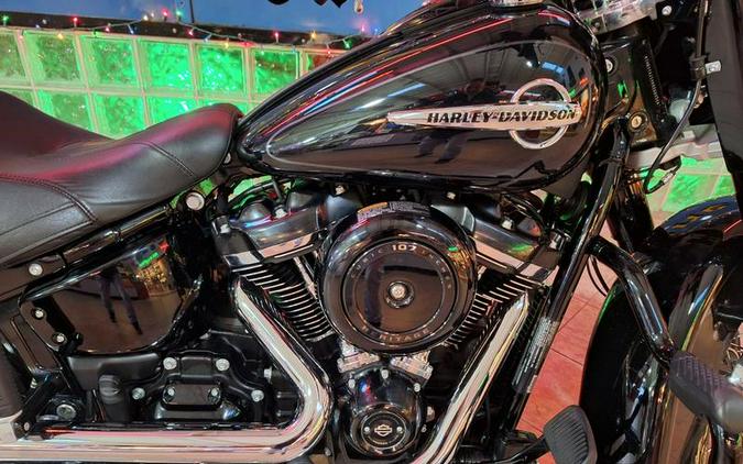 2019 Harley-Davidson® FLHC - Softail® Heritage Classic