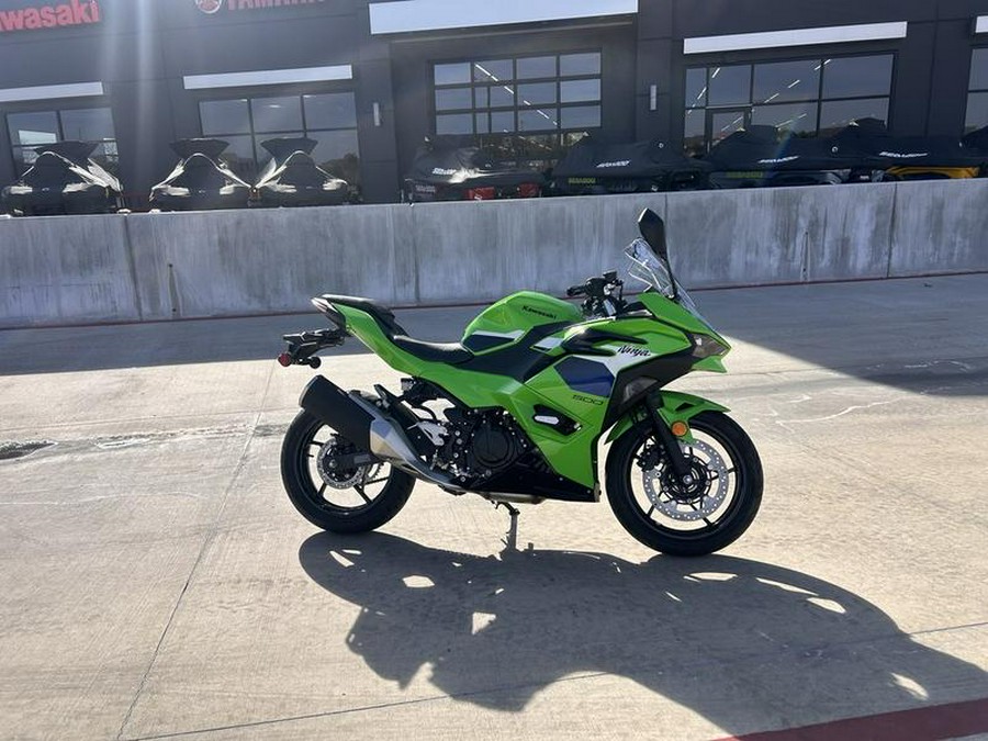 2026 Kawasaki Ninja® 500 SE ABS