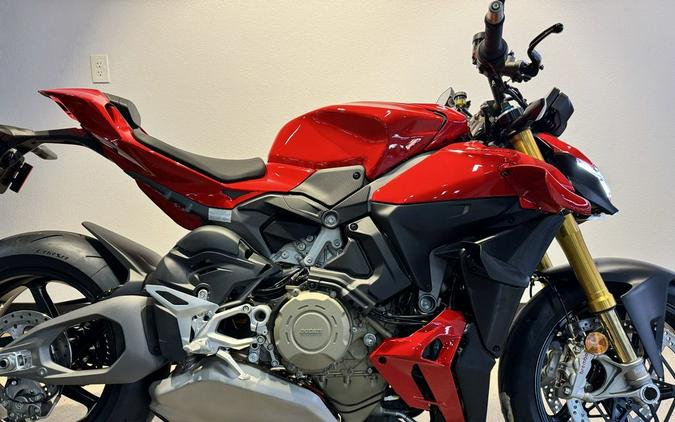 2026 Ducati Streetfighter V4 S
