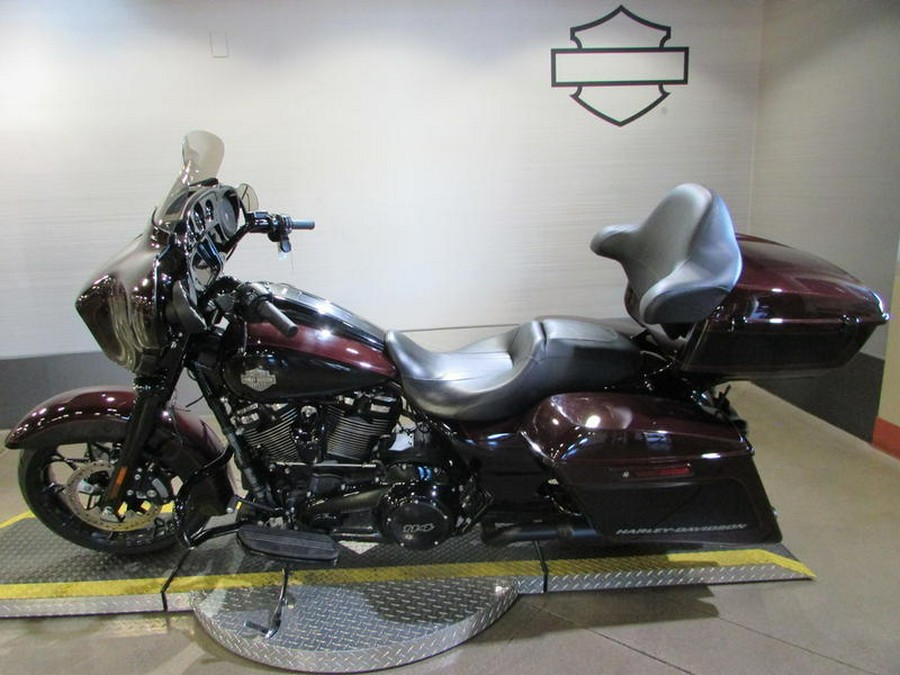 2022 Harley-Davidson® FLHXS - Street Glide® Special