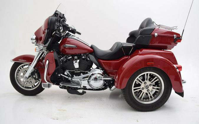 2021 Harley-Davidson FLHTCUTG - Tri Glide Ultra