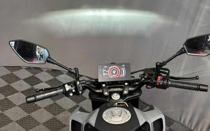 2026 CF MOTO 300 NK