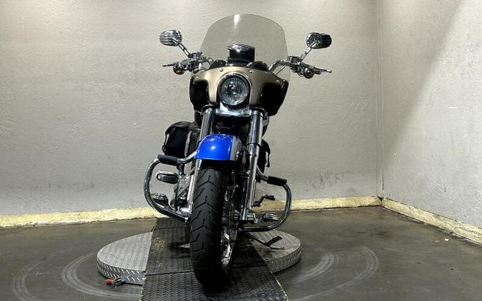 2010 Harley-Davidson® CVO™ Softail® Convertible ABS BLUE/SPHIRE