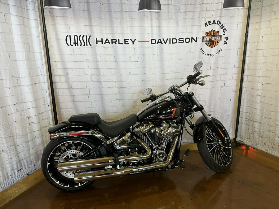 2024 Harley-Davidson Breakout 117 FXBR Vivid Black