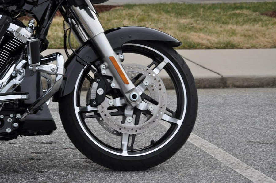 2025 Harley-Davidson® FLHX - Street Glide®