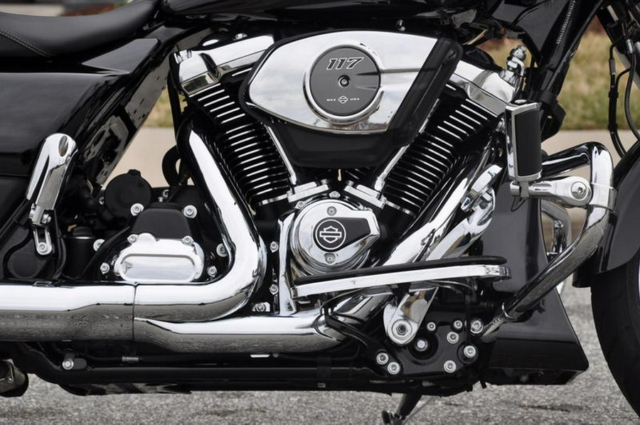 2025 Harley-Davidson® FLHX - Street Glide®