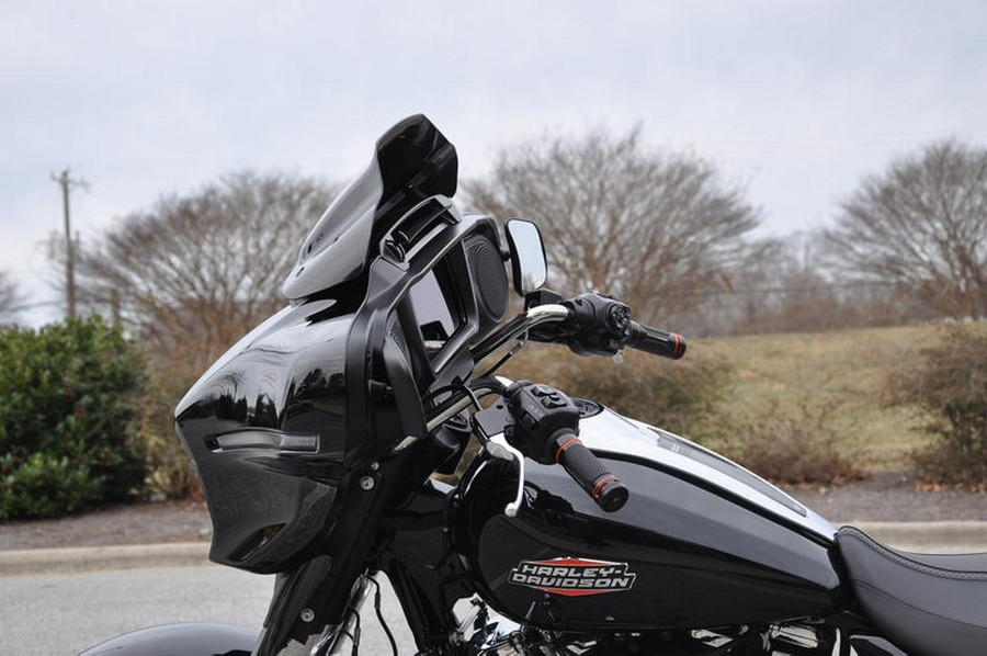 2025 Harley-Davidson® FLHX - Street Glide®