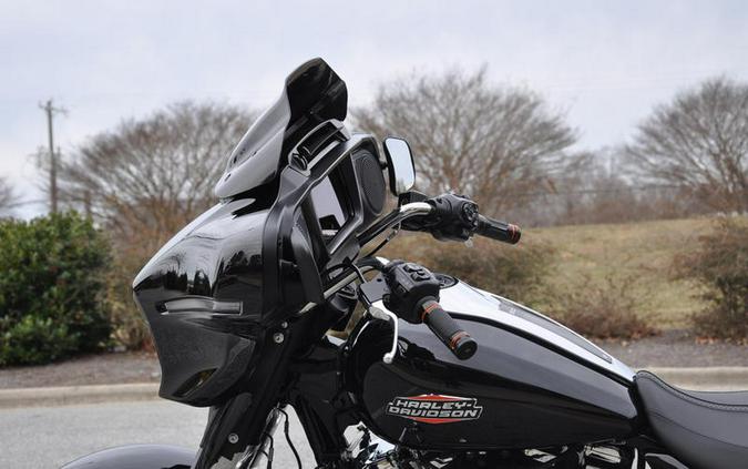2025 Harley-Davidson® FLHX - Street Glide®
