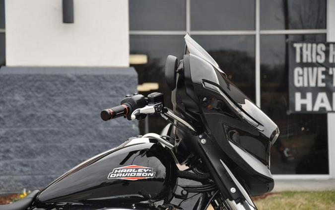 2025 Harley-Davidson® FLHX - Street Glide®