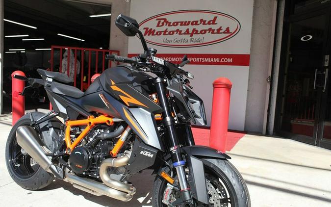 2026 KTM 1390 Super Duke R EVO