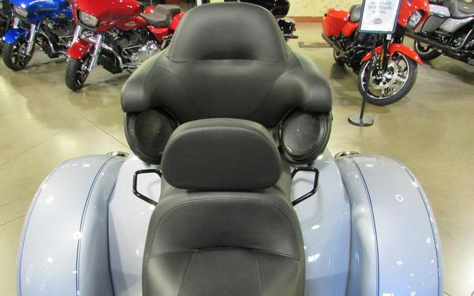 2025 Harley-Davidson® FLHTCUTG - Tri Glide® Ultra