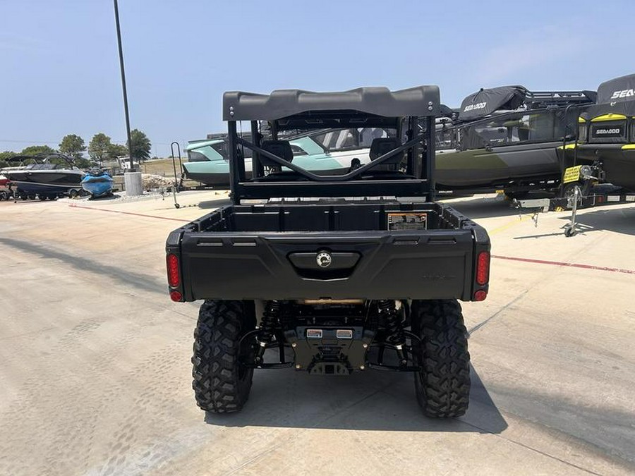 2023 Can-Am® Defender MAX DPS HD9 Timeless Black