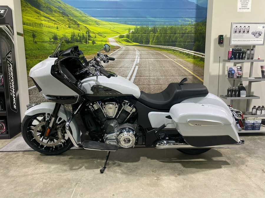 2024 Indian Motorcycle Challenger® Limited