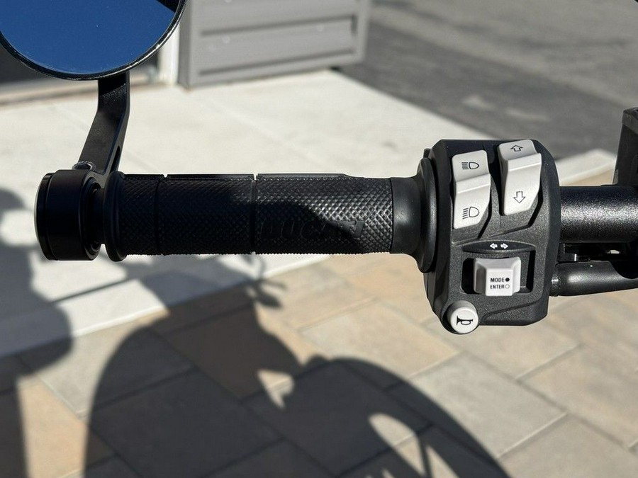 2020 Ducati Scrambler 800 Full Throttle Shining Black/Yellow