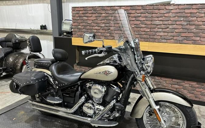 2011 Kawasaki Vulcan® 900 Classic LT