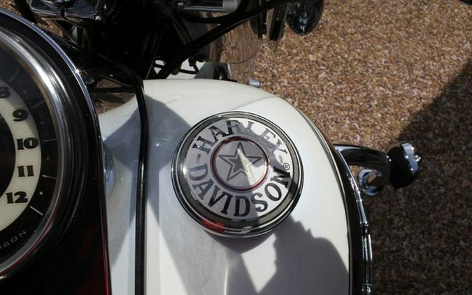 2006 Harley-Davidson Softail FLSTN - Deluxe