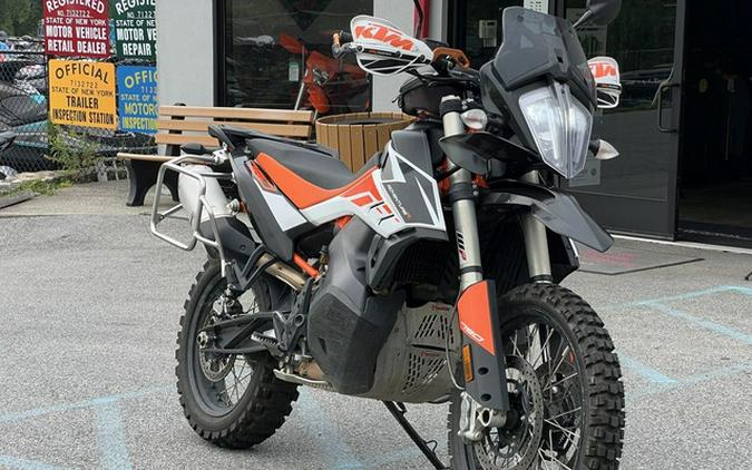 2020 KTM Adventure 790 R